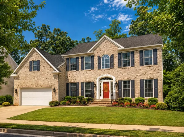 12443 Falconbridge Dr, Gaithersburg, MD 20878