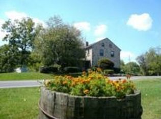 426 McCoy Ln, Leesport, PA 19533