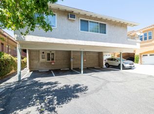5302 Colodny Dr #3, Agoura Hills, CA 91301