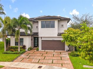 15530 NW 89th Ct, Miami Lakes, FL 33018