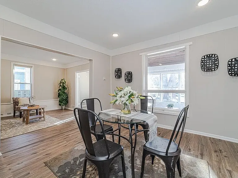 1711 22nd Ave NE #1711 — Photo 17