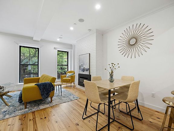 3rd image of 583 Putnam Ave #2