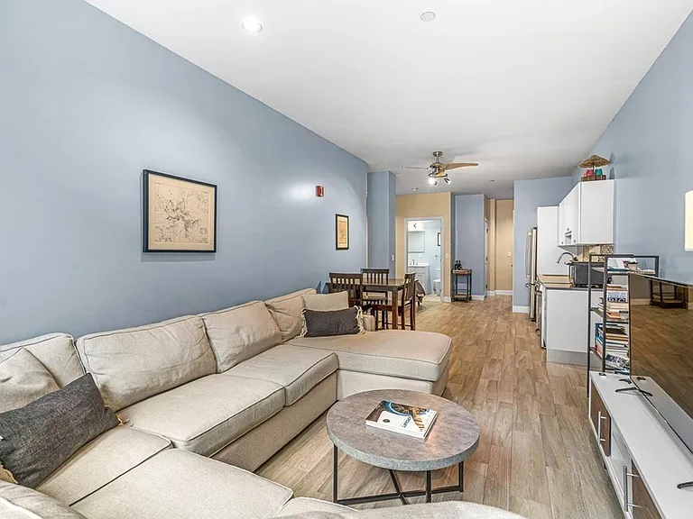 346 Congress St #203 — Photo 4