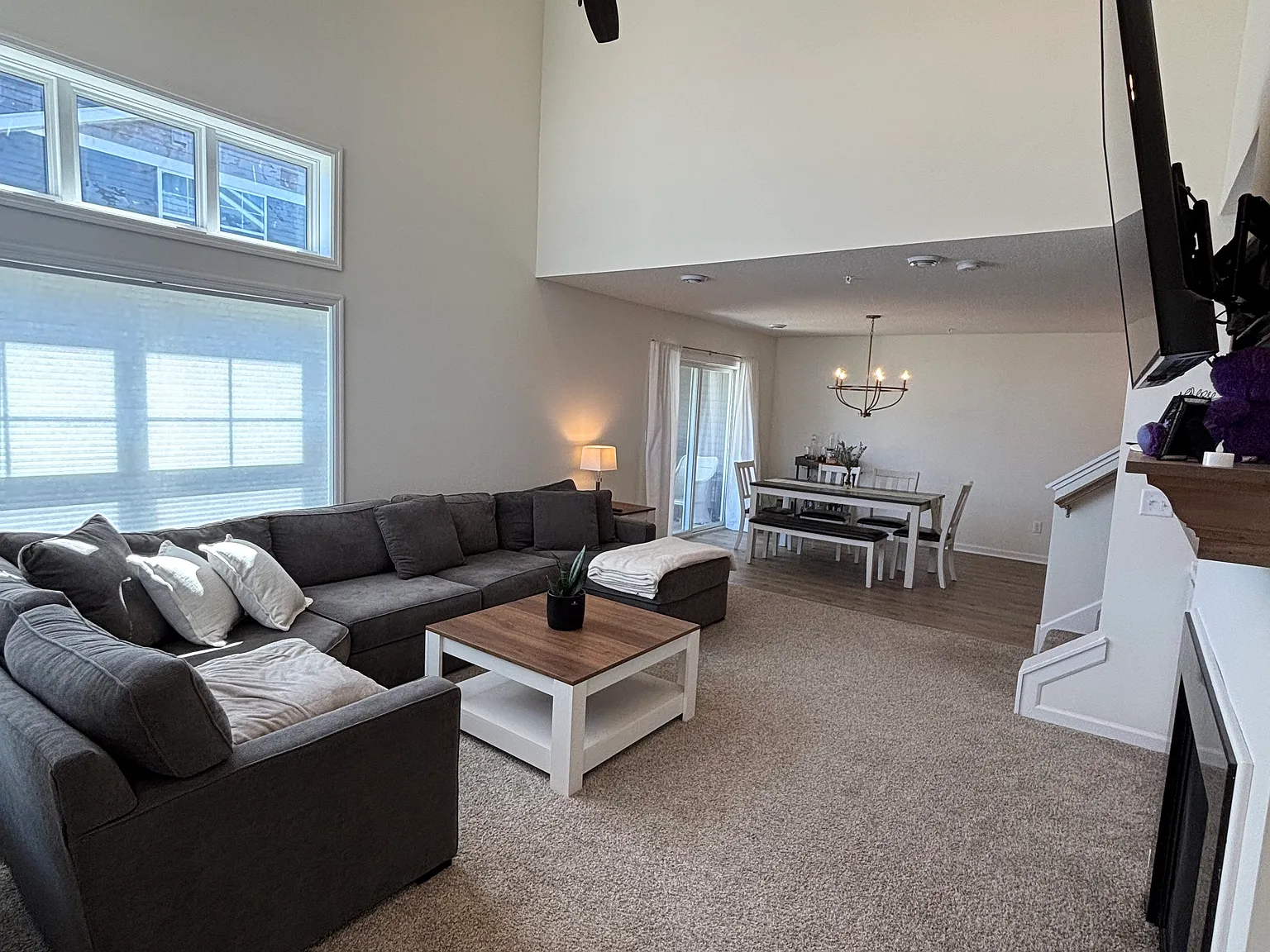 3 bed, 1729 sqft, $2,650 — Photo 3