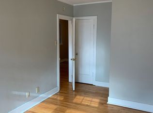 101 Winnie St, Albany, NY 12208