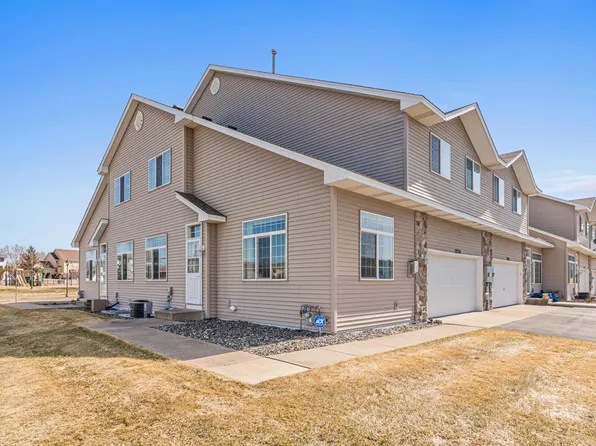 12739 Drake Cir NW, Coon Rapids, MN 55448