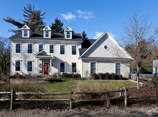 7930 Ellenham Rd, Ruxton, MD 21204