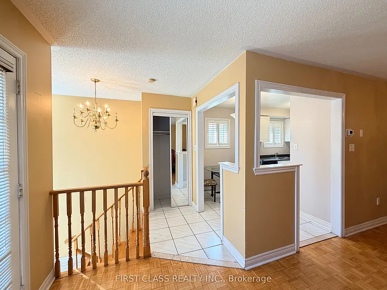 5323 Red Brush Dr #UPPER — Photo 3