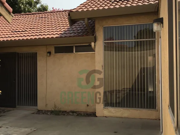 941 Claremont Ct, Modesto, CA 95356