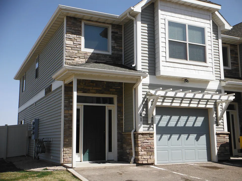 1288 N Cedar Blvd #41
