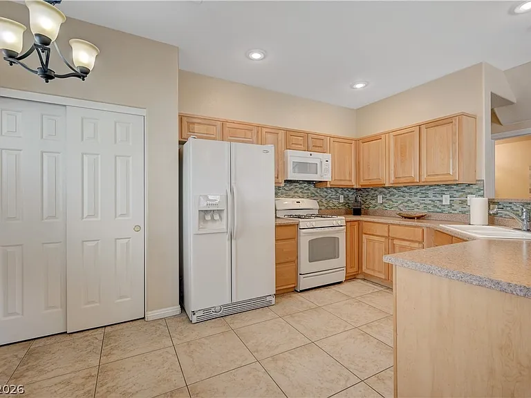 10145 Malibu Creek Ct #102 — Photo 12