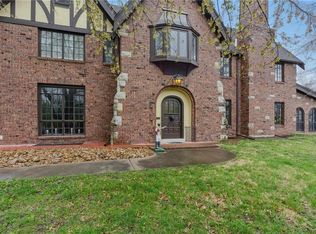 8 Orchard Pl, Excelsior Springs, MO 64024