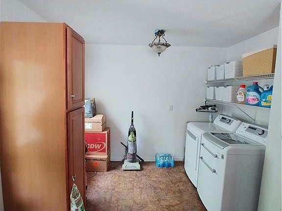 5th image of 1700 Long Ave