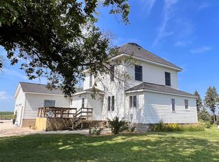 2025 Yale Ave, Garner, IA 50438