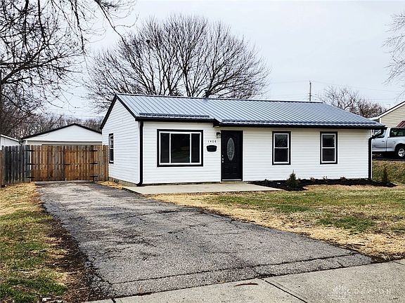 3rd image of 1408 W 2nd St