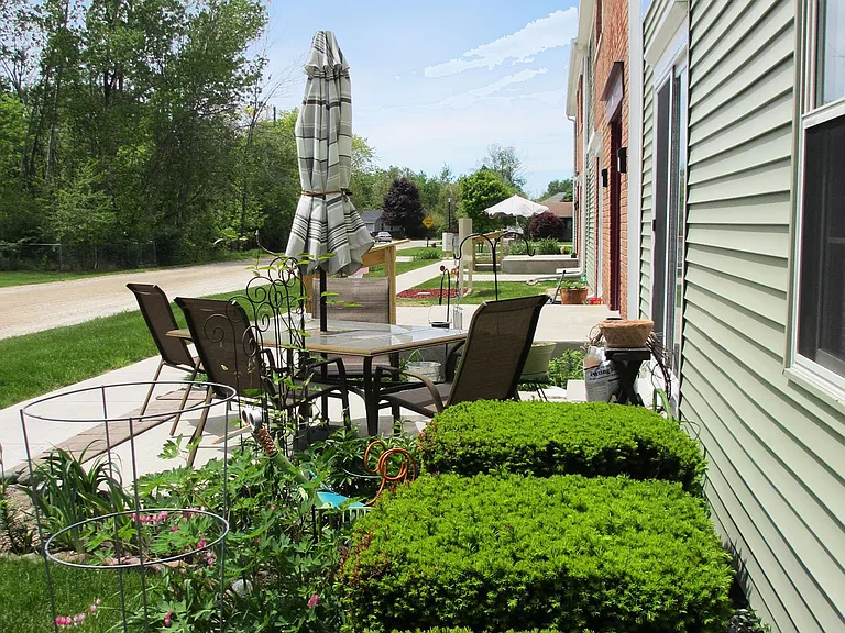 121 South St #121-123 — Photo 4