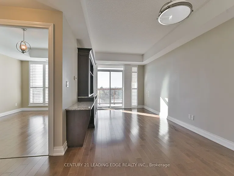 68 Main St N #604 — Photo 9