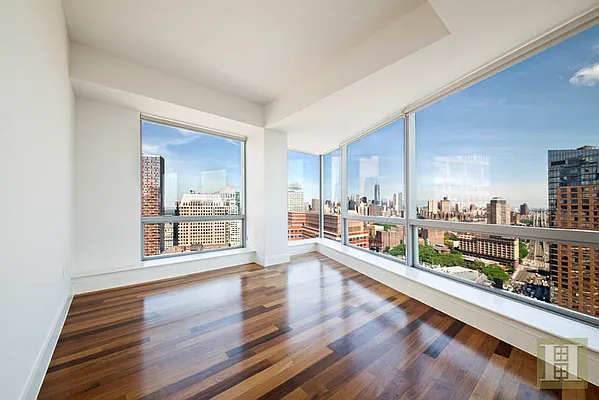 Sold by Halstead Real Estate | media 24