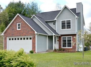 239 Hayfield Dr, Canton, NC 28716