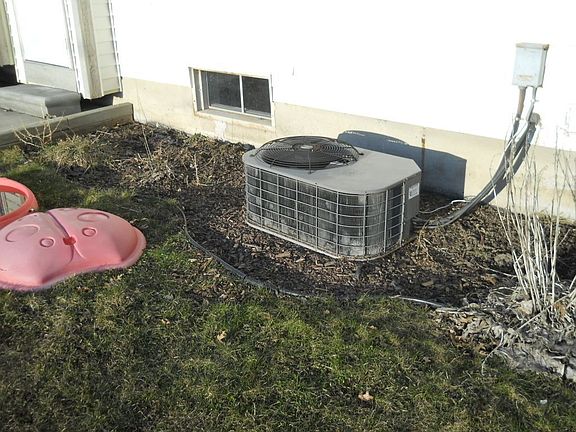 4th image of 25561 Lehner Ct