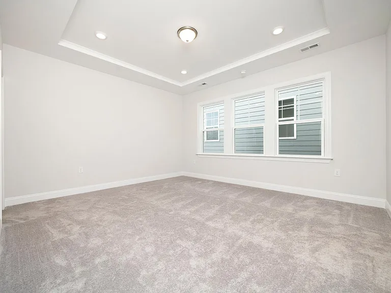 729 Cormiche Ln — Photo 15
