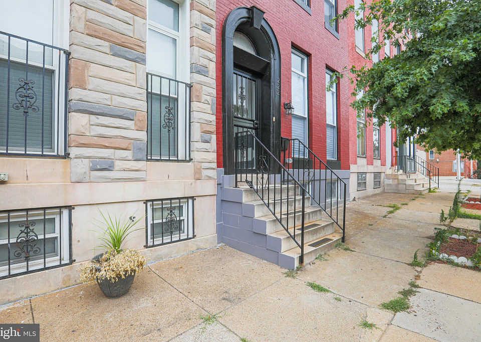 1st image of 222 E Lafayette Ave
