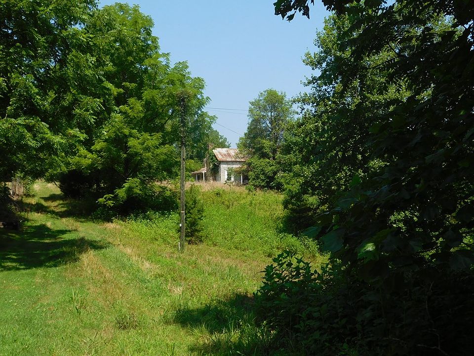 2nd image of 3131 Hardie Stone Rd