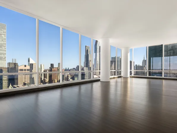 157 West 57th Street image 6 of 28