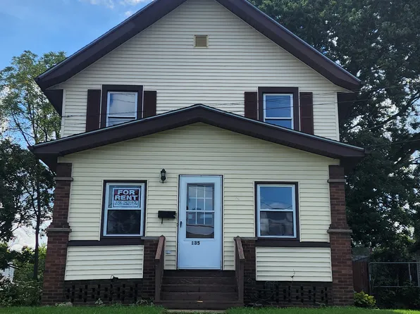 135 E Walnut St, Ashland, OH 44805