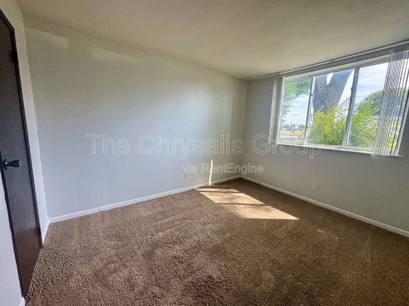 600 E McKinley Rd APT 1D