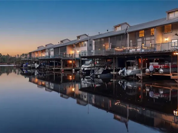 141 Highway 22 E APT F1, Madisonville, LA 70447