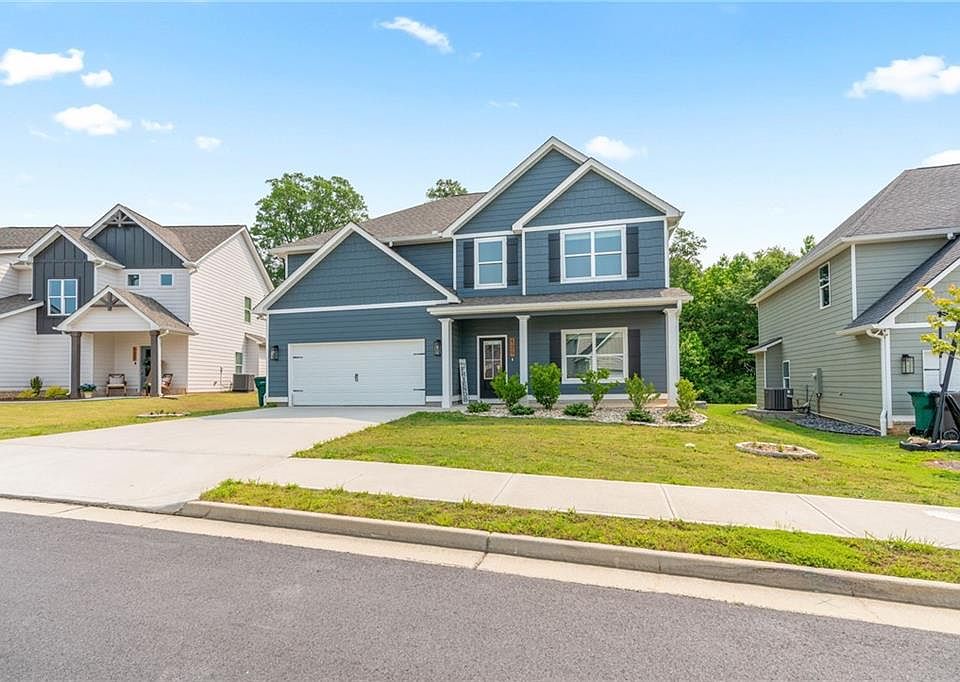 1st image of 125 Kingston Cir