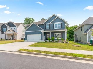 125 Kingston Cir, Carrollton, GA 30117