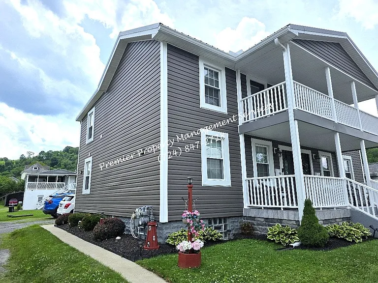 1119 Riverside Dr #2 — Photo 22