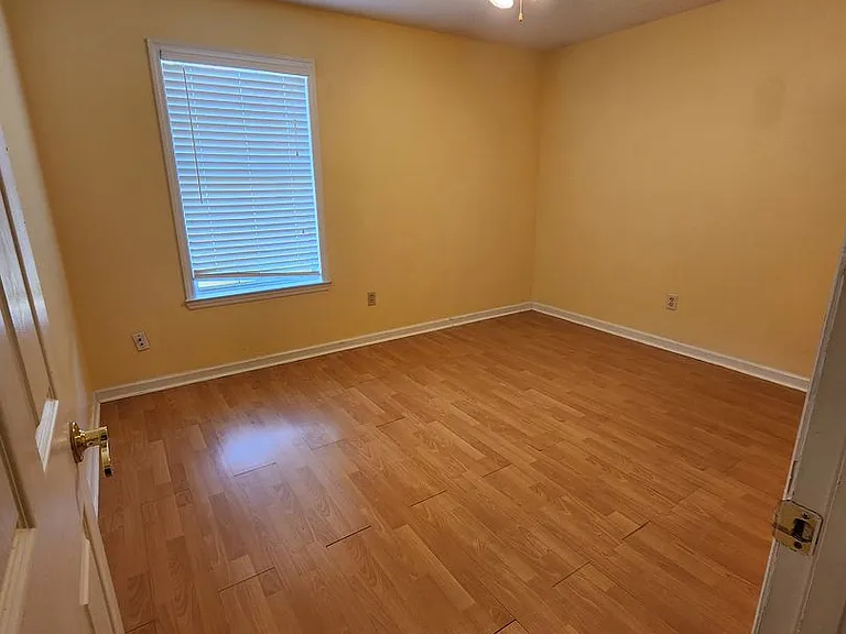 1060 Desert Shield St — Photo 8