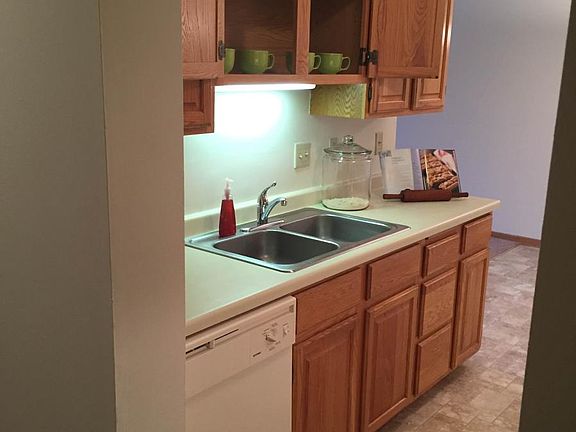 3rd image of 1322 Alton St APT 307