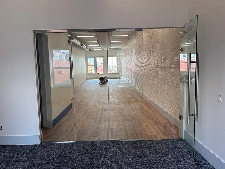 615 Main St #6 — Photo 4