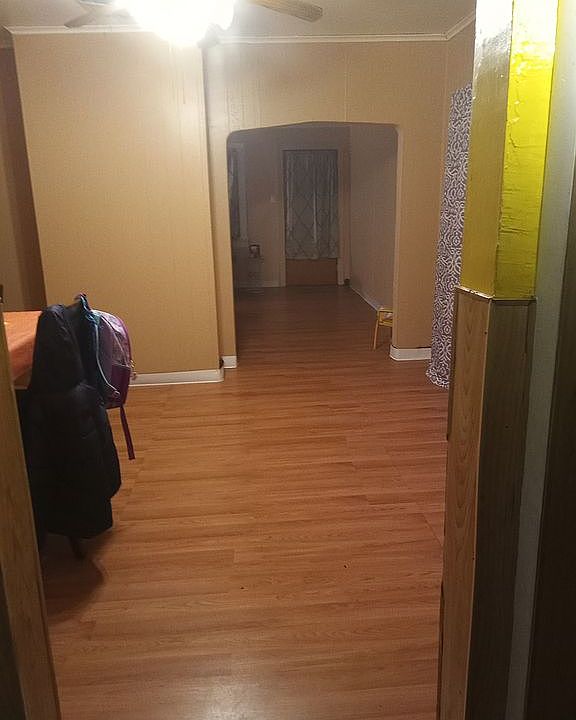 1st image of 68 Carbon Ln