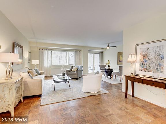 4th image of 4201 Cathedral Ave NW APT 210E