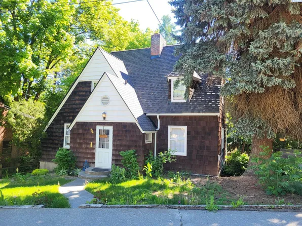 920 SE Nebraska St #D, Pullman, WA 99163