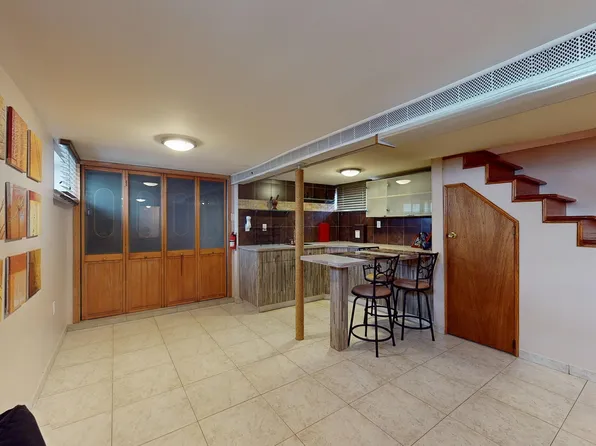 1934 Haring Street image 20 of 28