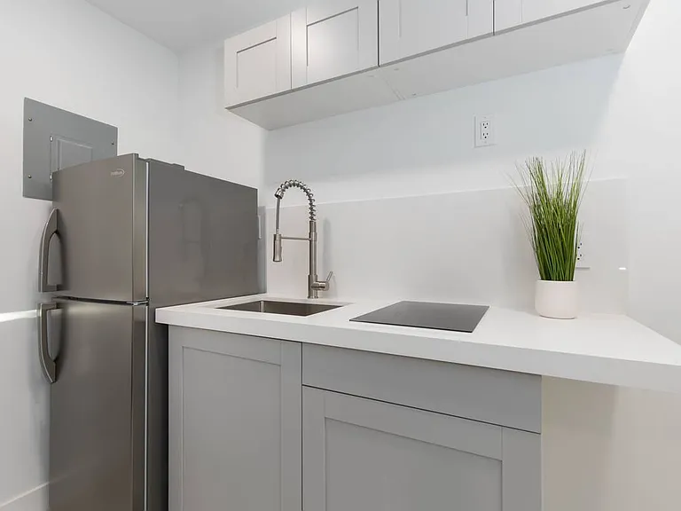 1828 Jefferson St #1 — Photo 13