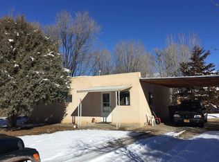 21 Valencia Rd, El Prado, NM 87529