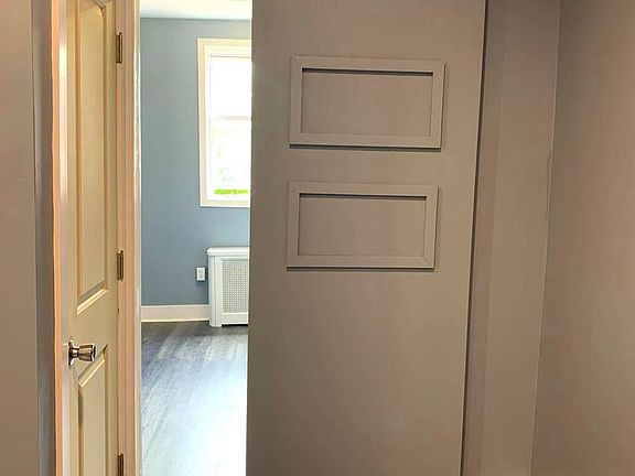 5th image of 491 W Abbottsford Ave Floor 1