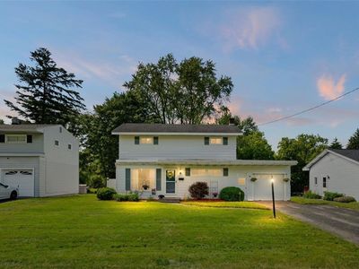 111 Fairway Dr, New Hartford, NY, 13413