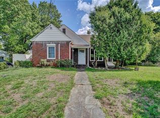 27 Woodcliff Ave, Poughkeepsie, NY 12603