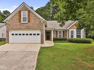 169 N Square Ln, Newnan, GA 30263