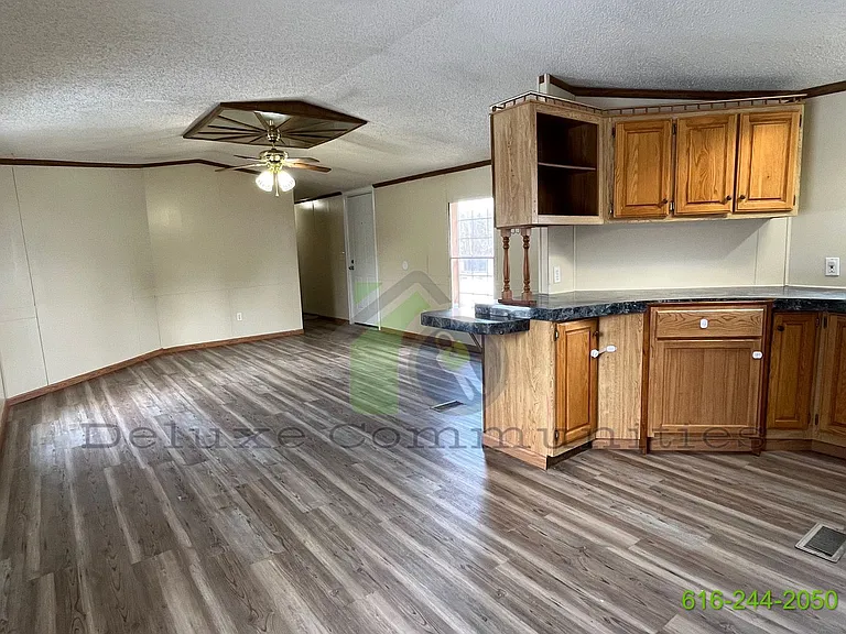 124 Merson Rd #17 — Photo 5