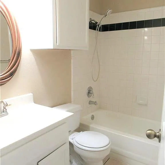 4723 Castleman Dr — Photo 19