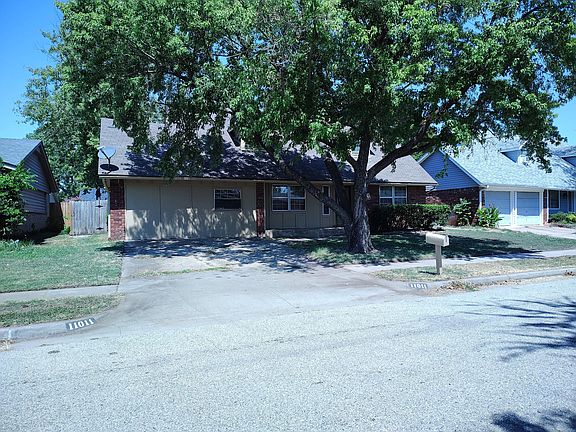 5th image of 11011 E 37th Pl